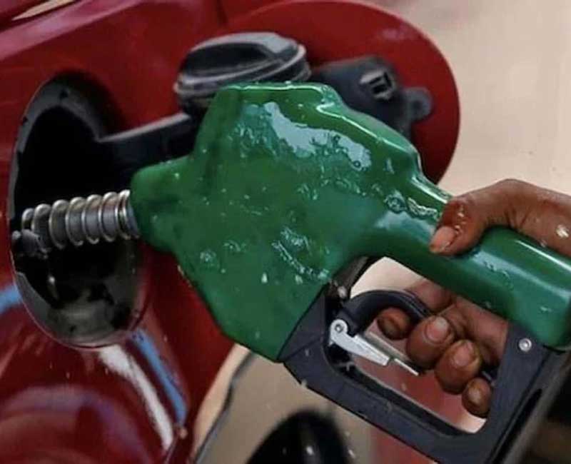Government cuts tax on petrol and diesel